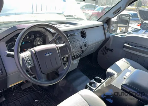 2013 Ford F250 Super Duty from USA, damaged, VIN 1FTBF2A67DEB82343